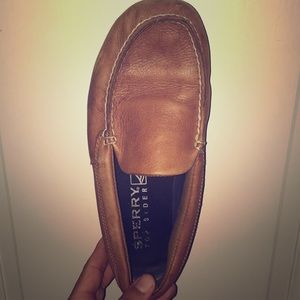 Used sperry loafer